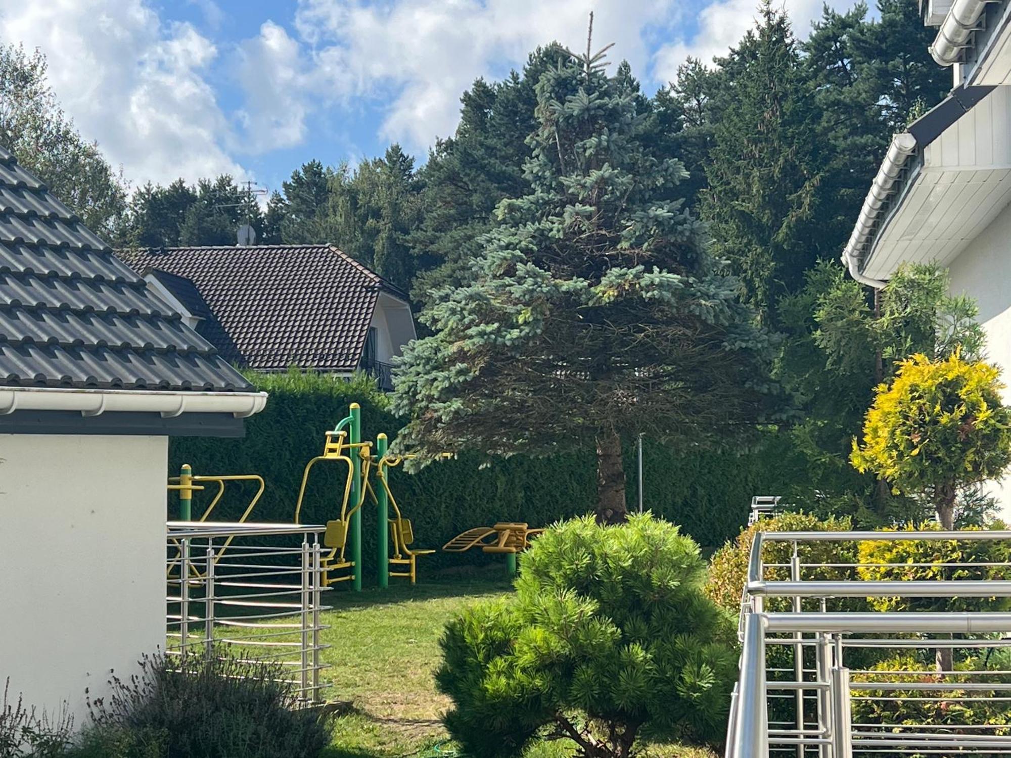 Osrodek Wypoczynkowy Slonce Bobolin Hotel Dąbki Exterior foto